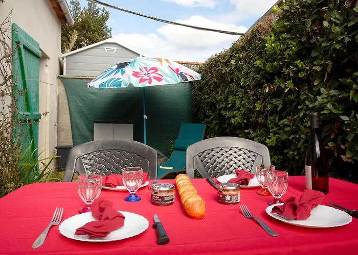 Rose-may By Interhome La Bernerie-en-Retz